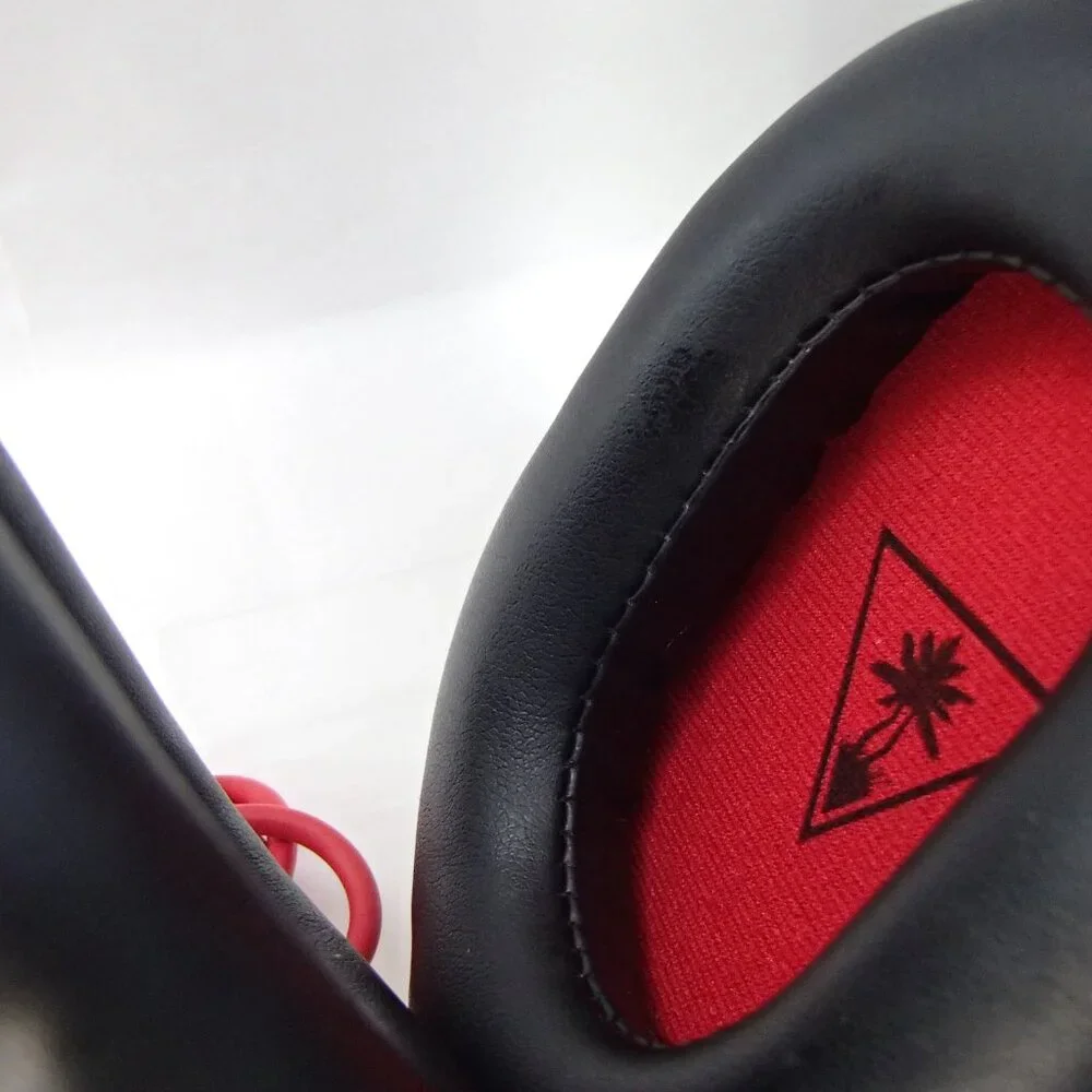 Turtle Beach - Recon 70 Wired Over-Ear Multiplatform Gaming Headset Used - Picture 7 of 10